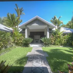  Holiday home Tranquility By The Course